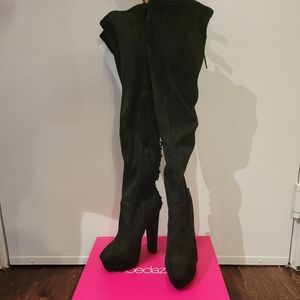 Elsy Lace Up Boots